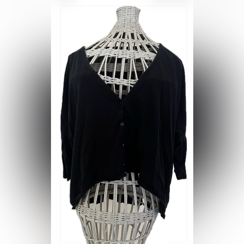 Vans Black Button-Front High-Low Women's Top